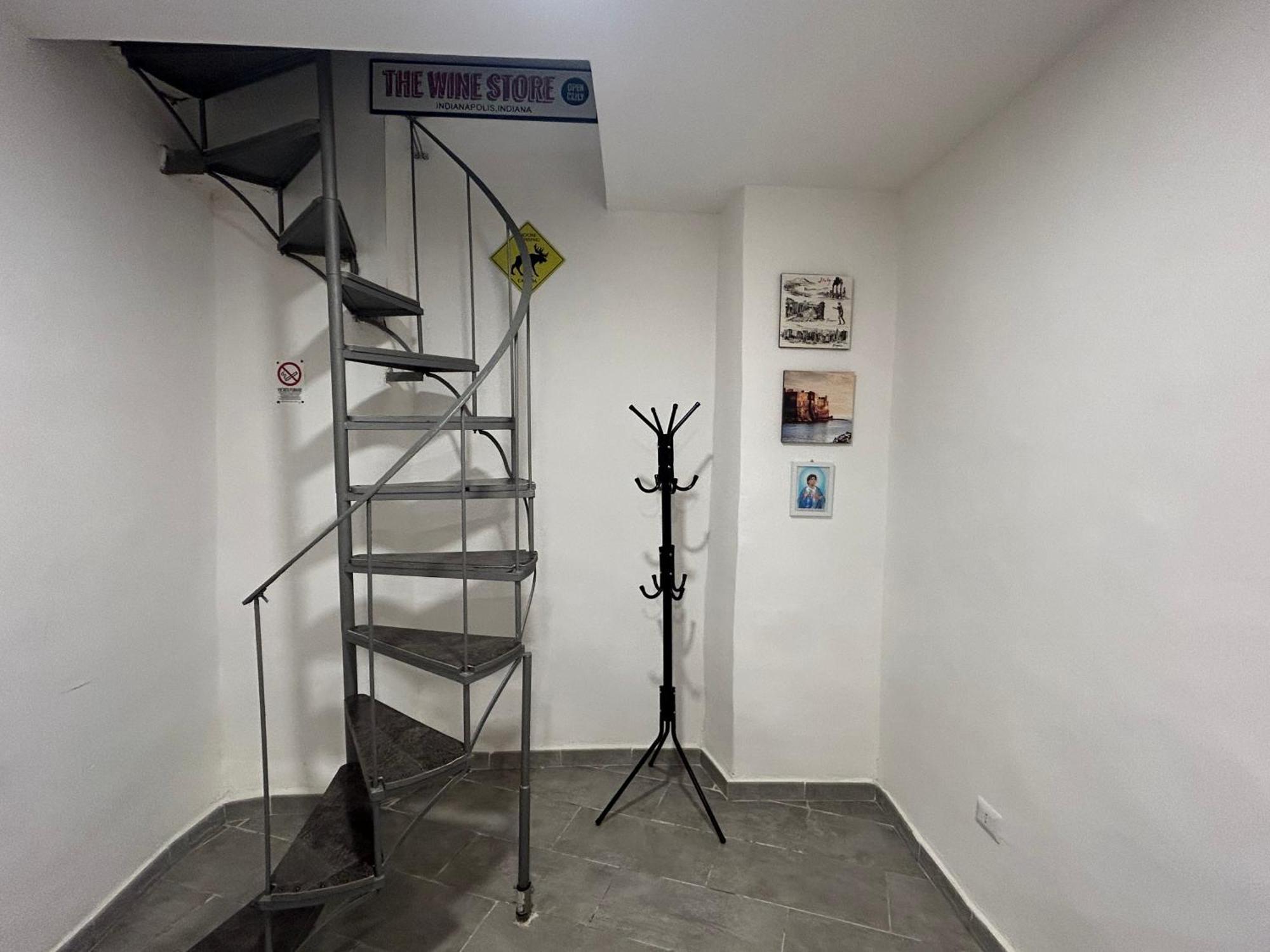 Casagiulia Apartment Napoli Bagian luar foto
