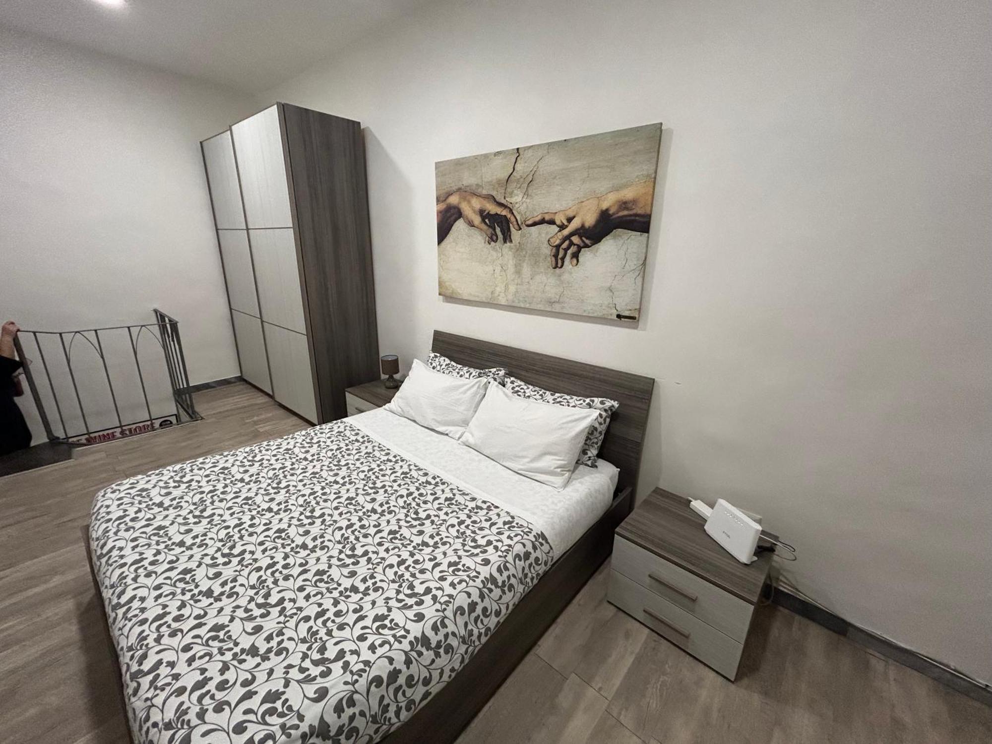 Casagiulia Apartment Napoli Bagian luar foto