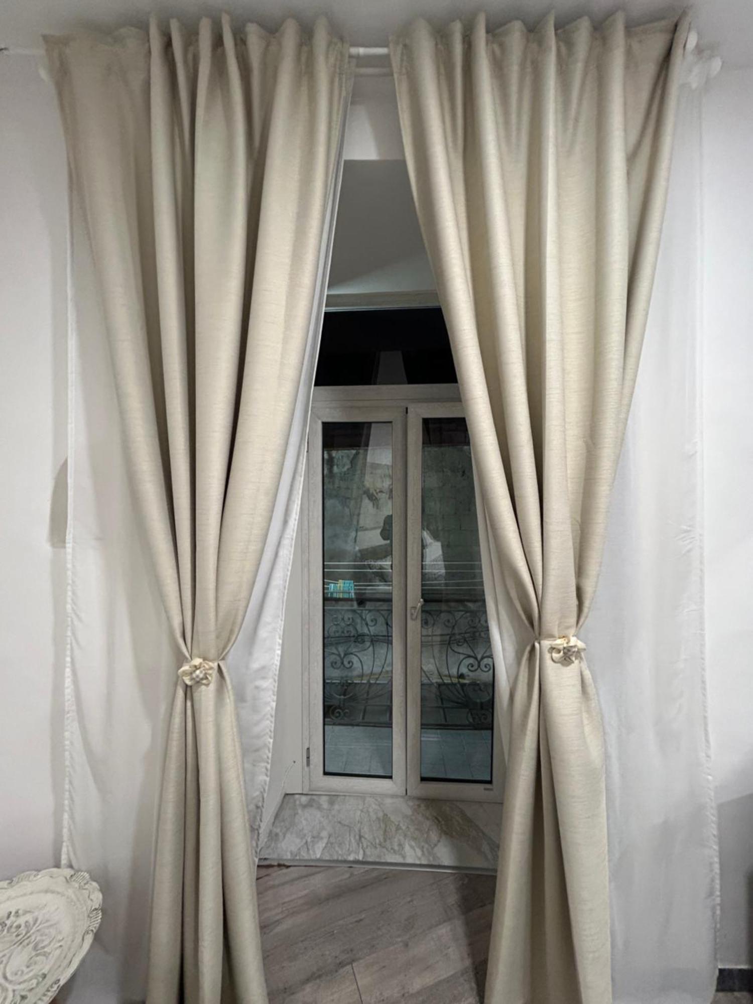 Casagiulia Apartment Napoli Bagian luar foto